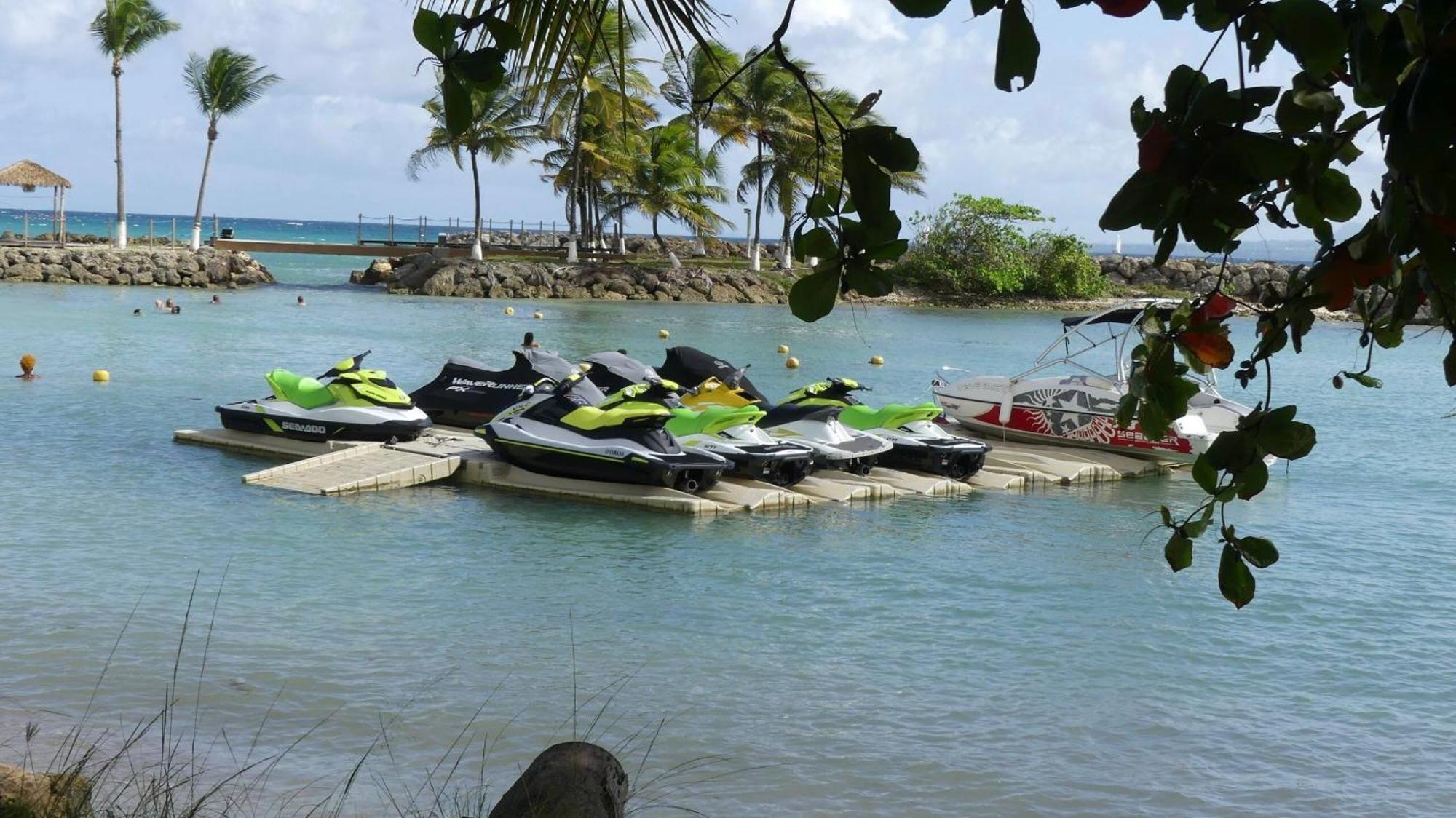 Ferienwohnung Marisol Les Pieds Dans L Eau Le Gosier  Exterior foto