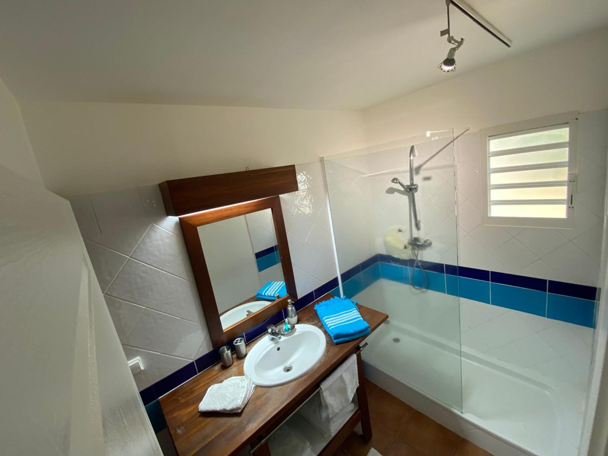 Ferienwohnung Marisol Les Pieds Dans L Eau Le Gosier  Exterior foto